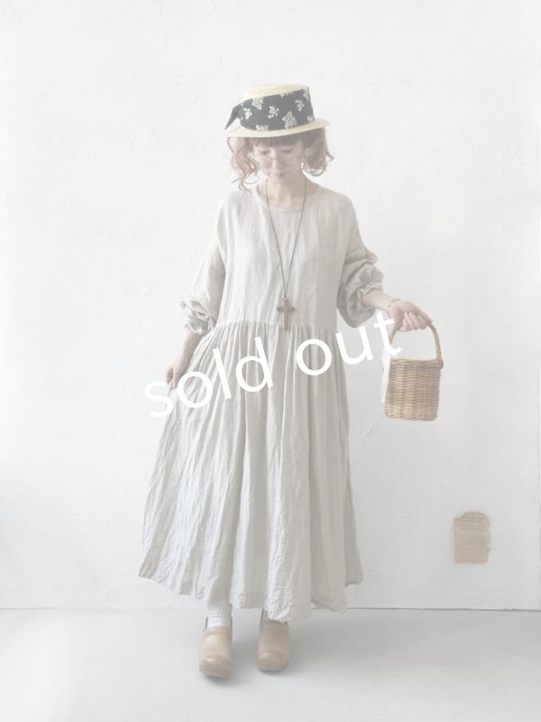 画像12: MARCHE' DE SOEUR／オランダリネン ギャザーワンピース・生成り (12)