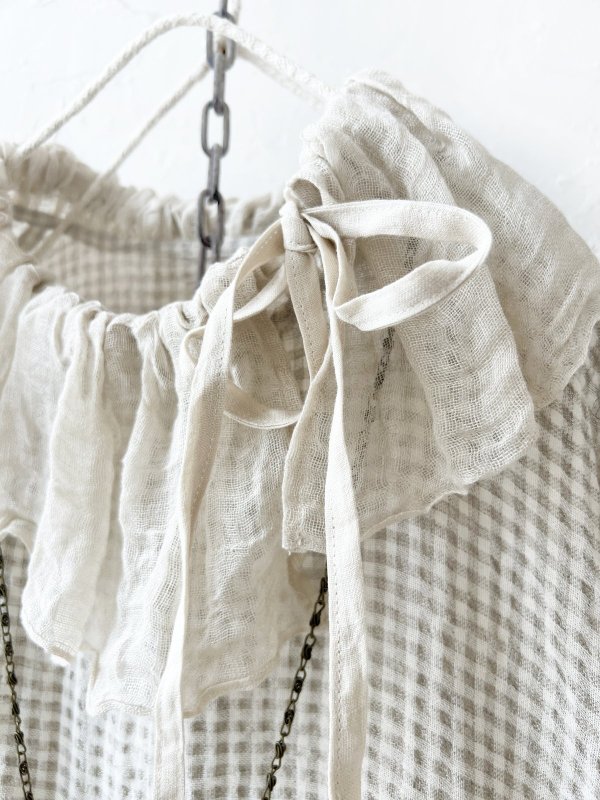 画像3: MARCHE' DE SOEUR／大きなラッフル襟のチュニック・ワッフルベージュに生成り襟 (3)