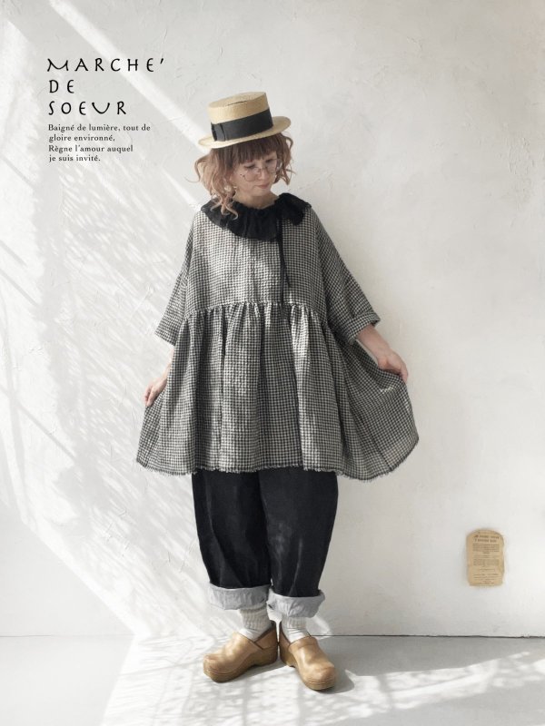 画像13: MARCHE' DE SOEUR／大きなラッフル襟のチュニック・ワッフルブラックに黒ガーゼ襟 (13)