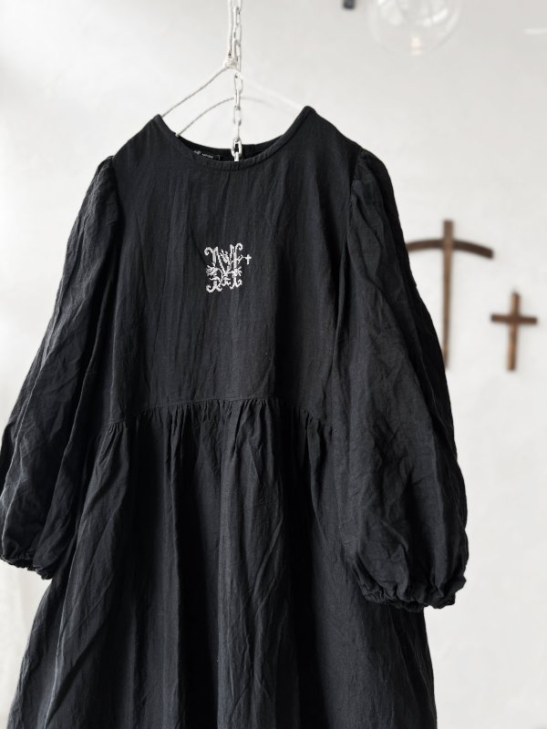 画像2: 【4/24(金)21時から販売】MIFUMIコラボ／janeのワンピース・黒＆bag (2)