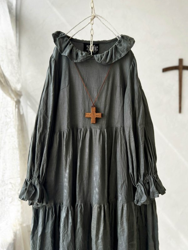 画像2: 【4/24(金)21時から販売】MIFUMIコラボ／anneのワンピース・アッシュグリーン＆bag (2)