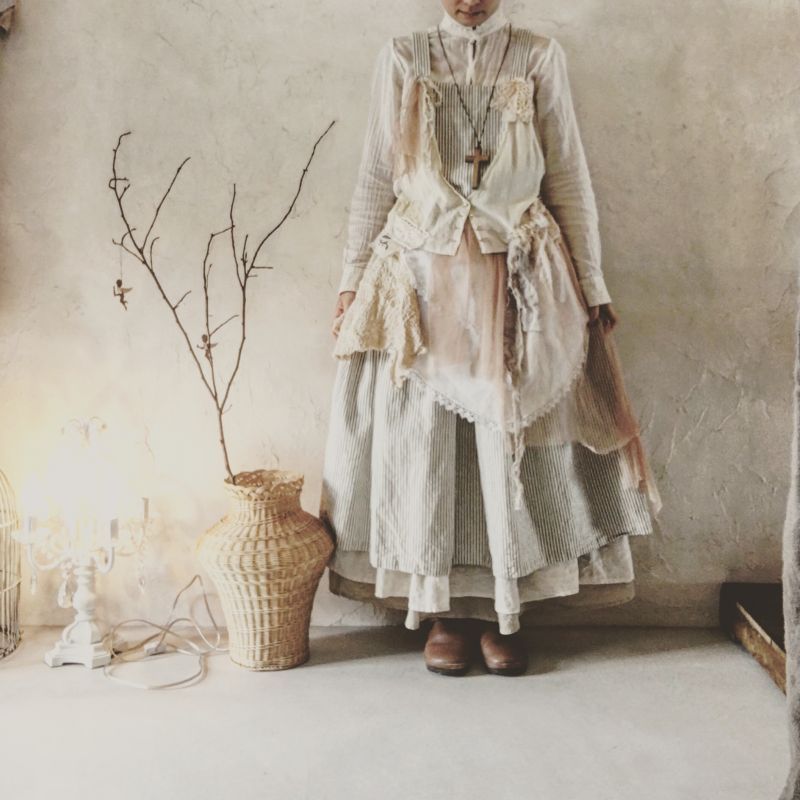Pollenbienco エプロンドレス Marche De Soeur