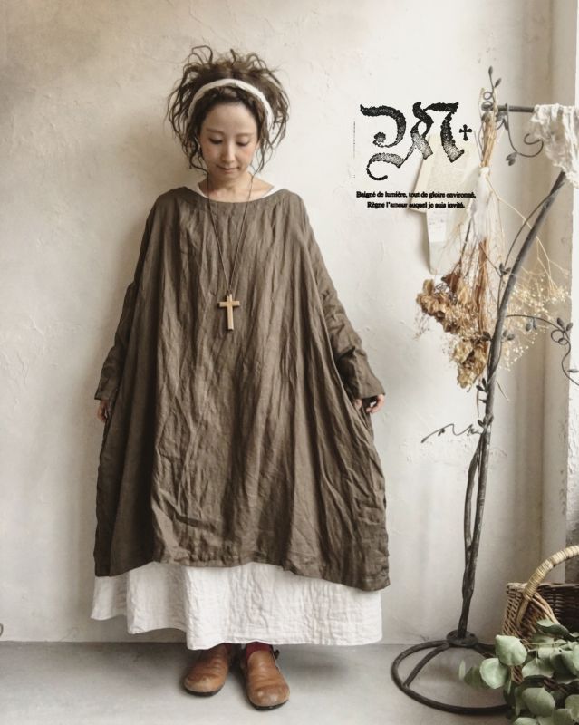 Marche De Soeur ギャザースモックワンピース リネンカーキブラウン Marche De Soeur