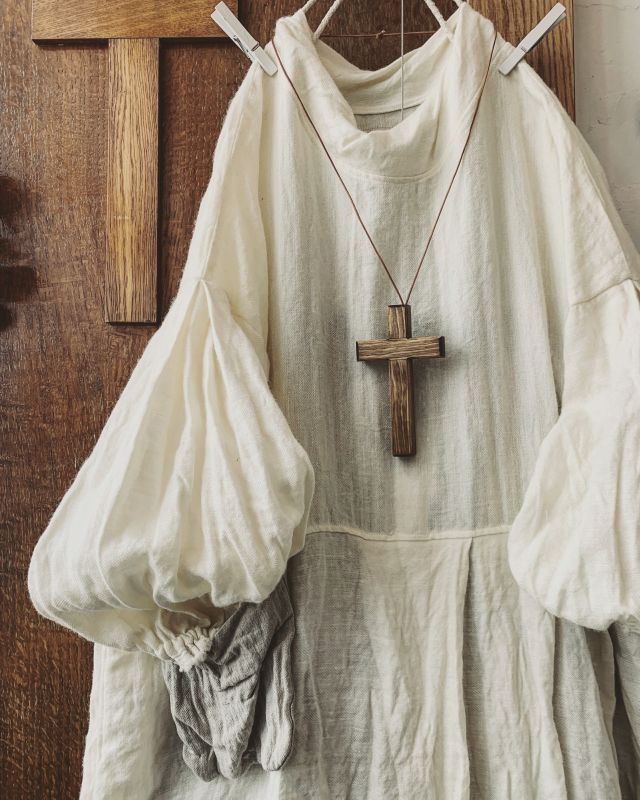 Marche De Soeur パフィースリーブワンピース ウールヘリンボンミルク 麻色ぽっけ Marche De Soeur