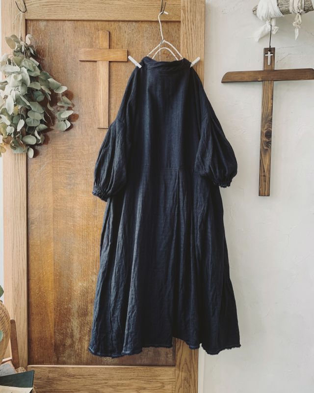 Marche De Soeur パフィースリーブワンピース ウールヘリンボン濃紺 麻色ぽっけ Marche De Soeur