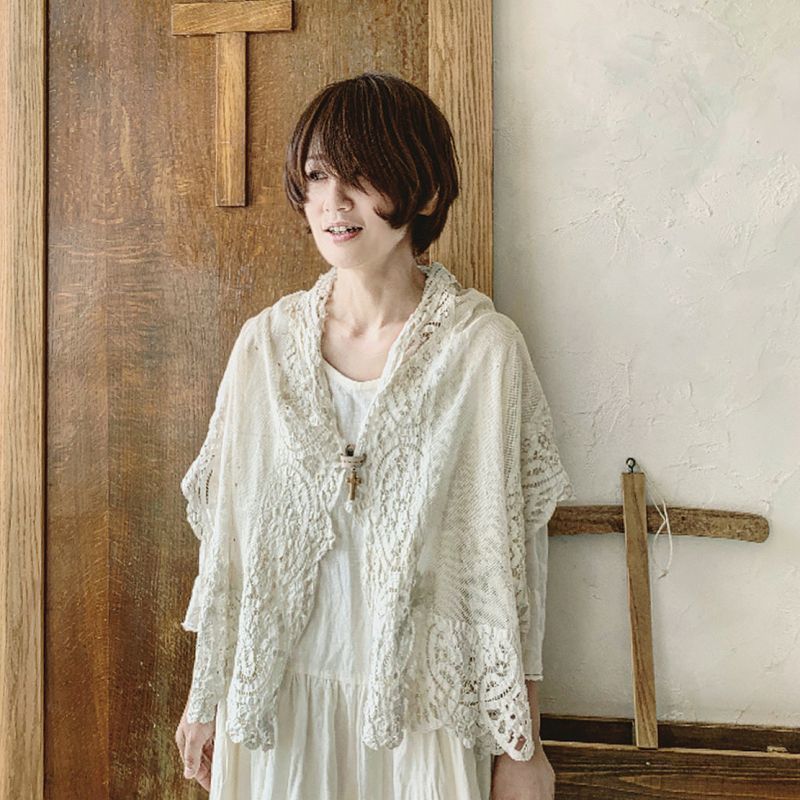 Pollenbienco アンティークショール付きギャザーワンピース オフ Marche De Soeur