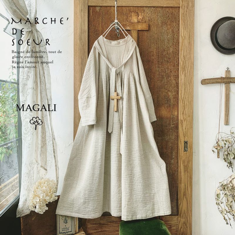 Magali 東炊きコットンリネン オフタートルワンピース アンティークブラック Marche De Soeur