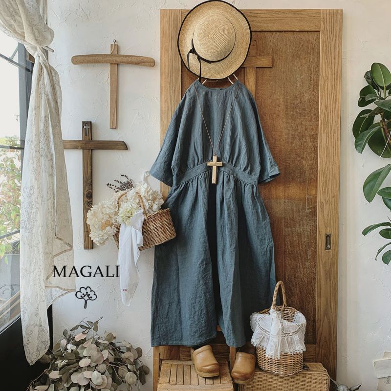 MAGALI /スラブリネンギャザーワンピース・フォグブルー - MARCHE' DE