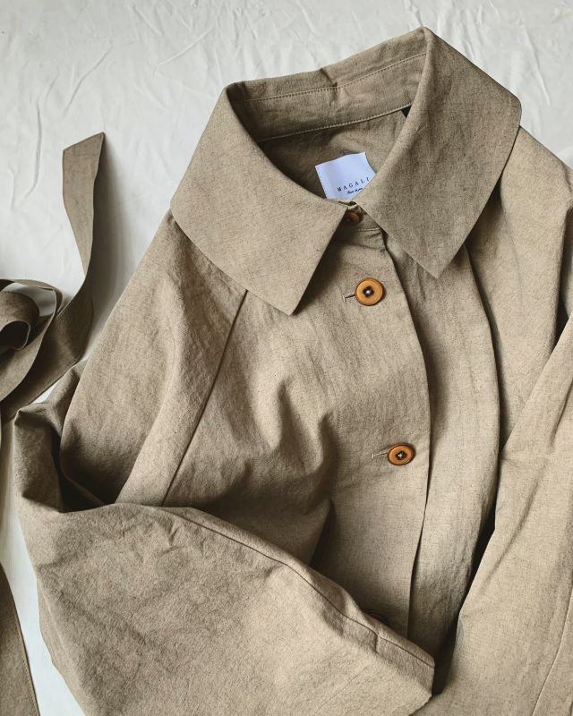 MAGALI /コットンリネンウェザートレンチコート ミディアム・ベージュ