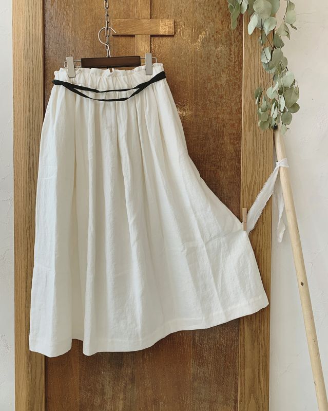 magali ブラッシュド・ベルギーリネン ロングスカート ロングスカート ホワイト MAGALI /ブラッシュド ベルギーリネンロング