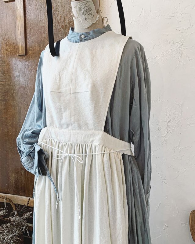 the last flower of the afternoon月明のvest-