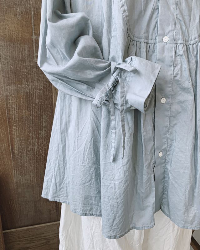 the last flower of the afternoon／静寂の滴り robe shirt・勿忘草