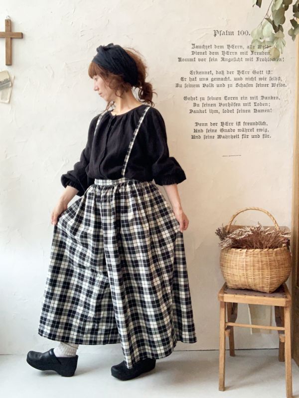 MARCHE' DE SOEUR／2wayリネンブラウス・ブラック - MARCHE' DE SOEUR