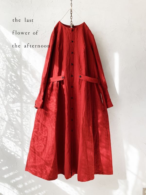 the last flower of the afternoon／かげとひかりの ベルテッドワイドドレス・cardinal red