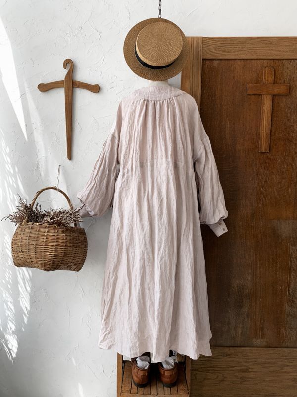 MARCHE' DE SOEUR／祈りのワンピース・くすみピンク×ミルク