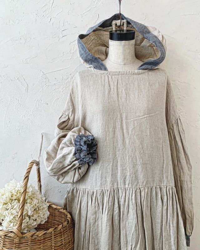 ハンドメイド　作家様　リネンワンピース wafu】中厚 リネン ワンピース ピンタック アオザイ風 長袖