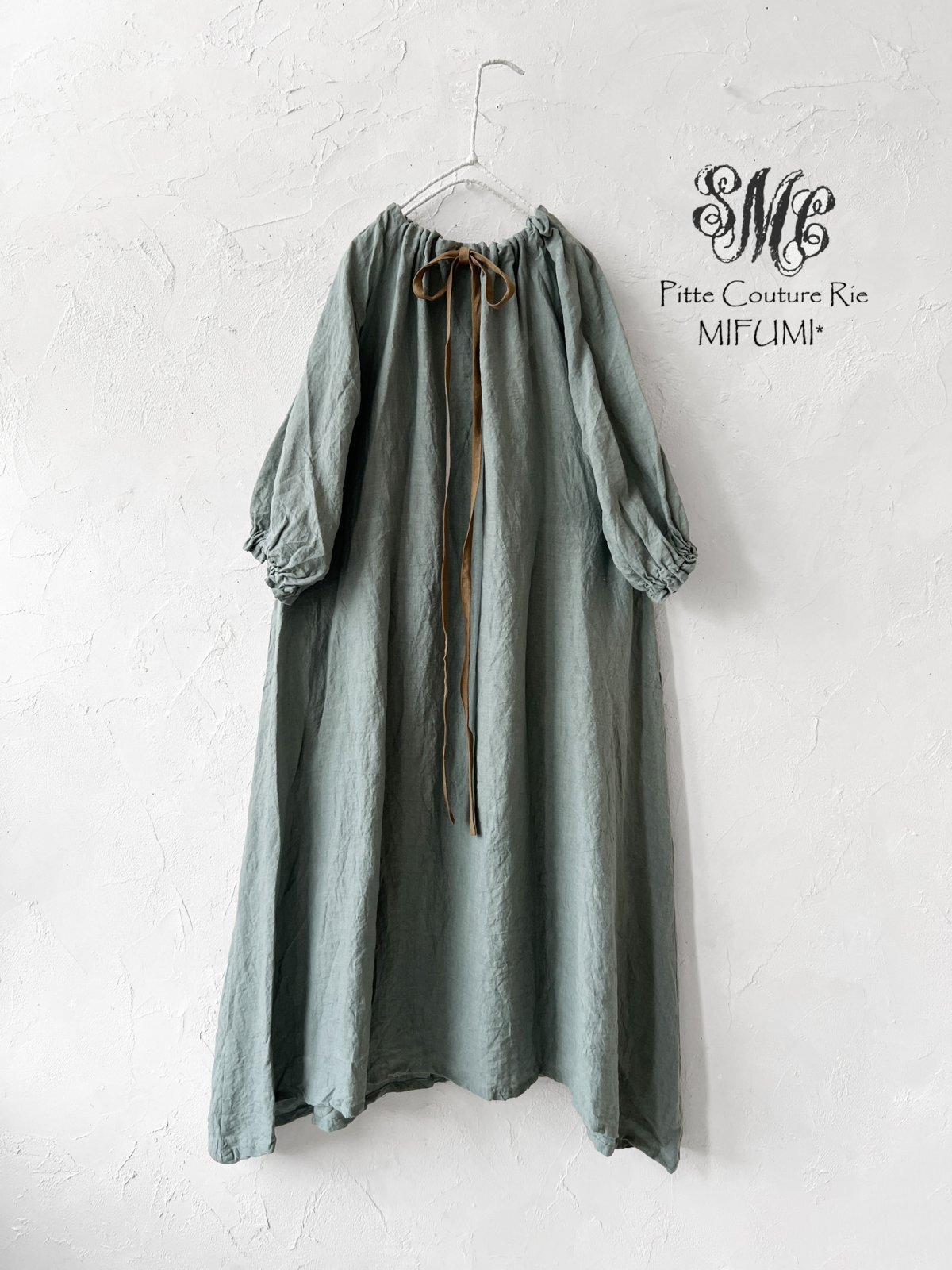 mifumiさん コラボ　コサージュ　リネン　ワンピース　ハンドメイド作家さま mifumiさん コラボ コサージュ リネン ワンピース ハンドメイド